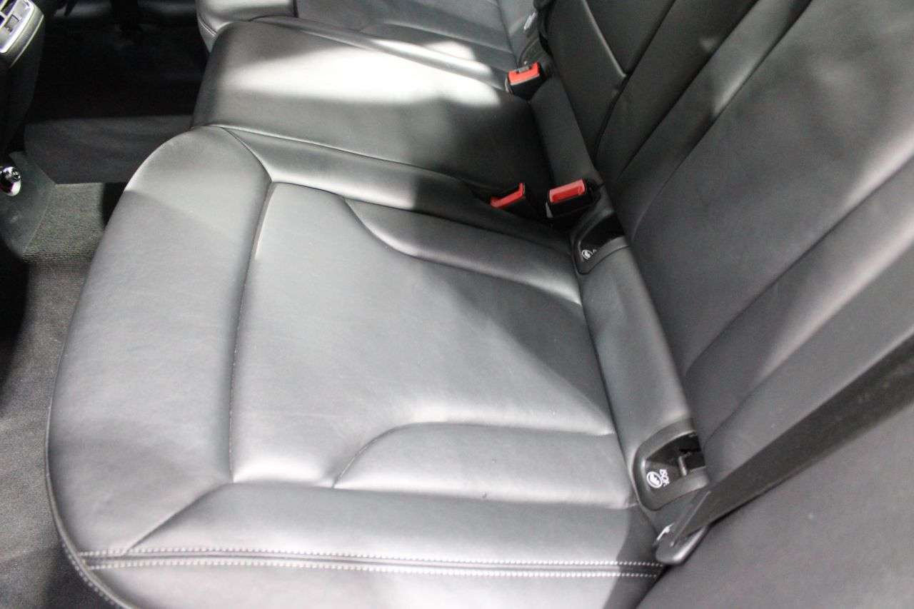 2014 AUDI RS Q3 2014 AUDI RS Q3