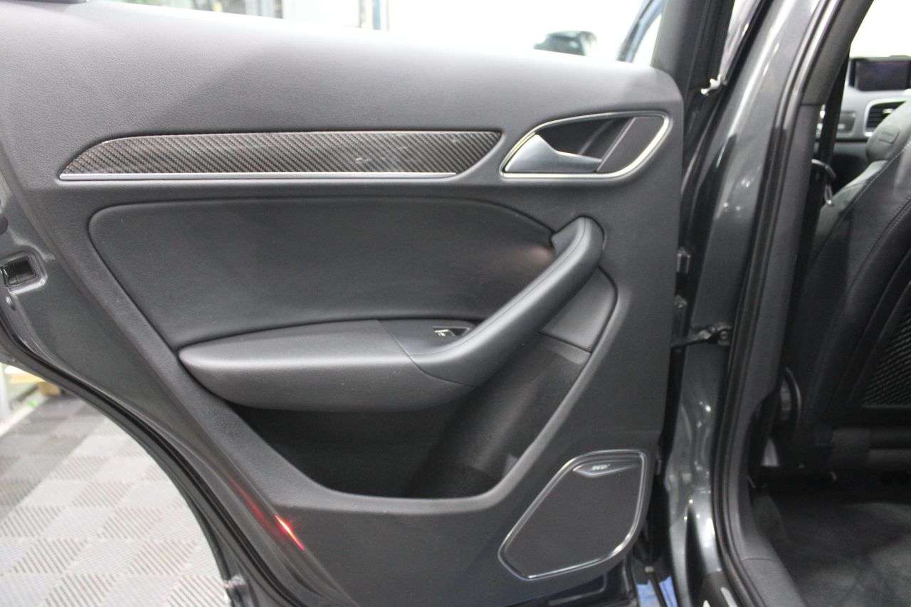 2014 AUDI RS Q3 2014 AUDI RS Q3