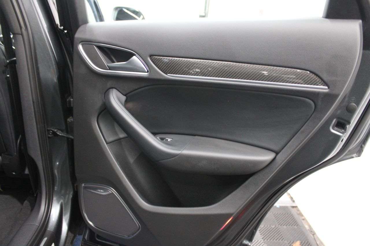 2014 AUDI RS Q3 2014 AUDI RS Q3