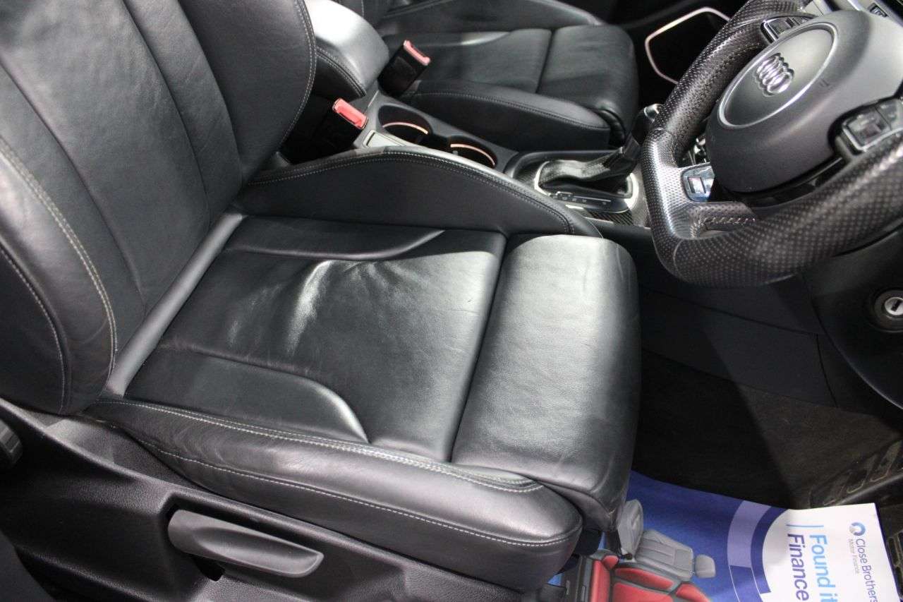 2014 AUDI RS Q3 2014 AUDI RS Q3