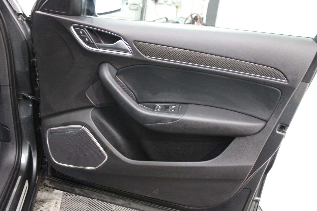 2014 AUDI RS Q3 2014 AUDI RS Q3