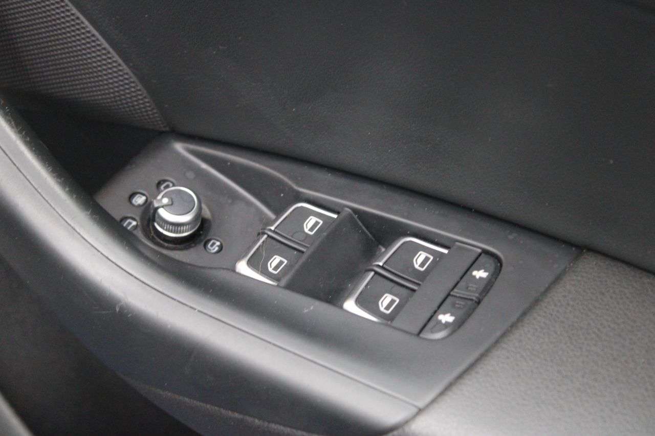 2014 AUDI RS Q3 2014 AUDI RS Q3