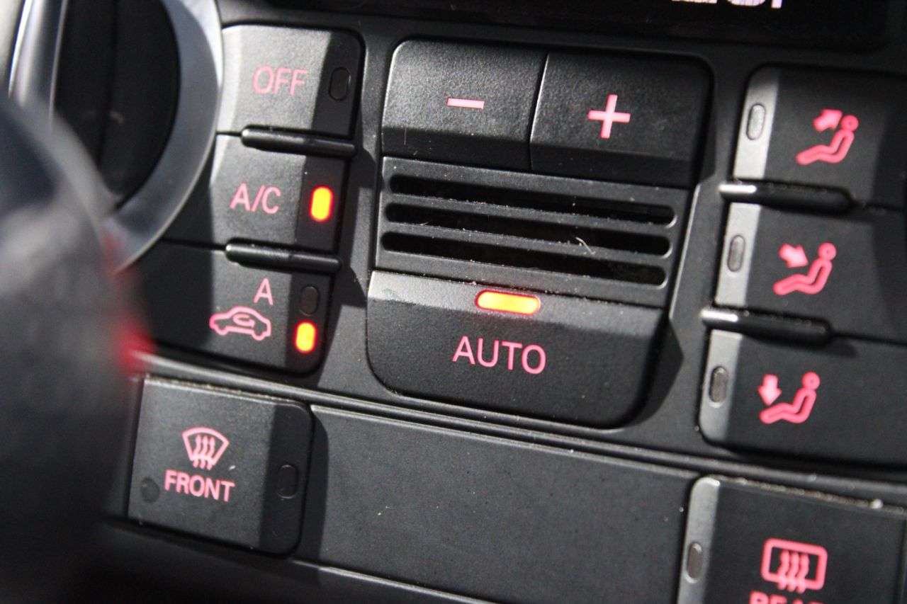 2014 AUDI RS Q3 2014 AUDI RS Q3