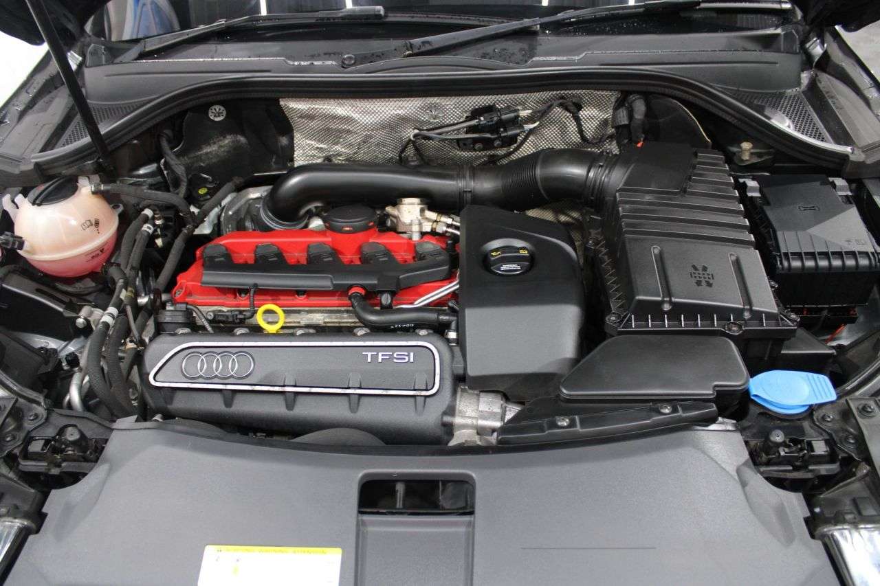 2014 AUDI RS Q3 2014 AUDI RS Q3