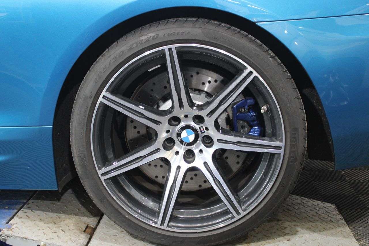 2017 BMW M6 2017 BMW M6