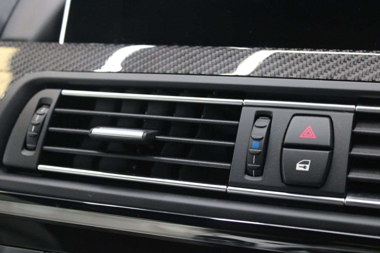 2017 BMW M6 2017 BMW M6