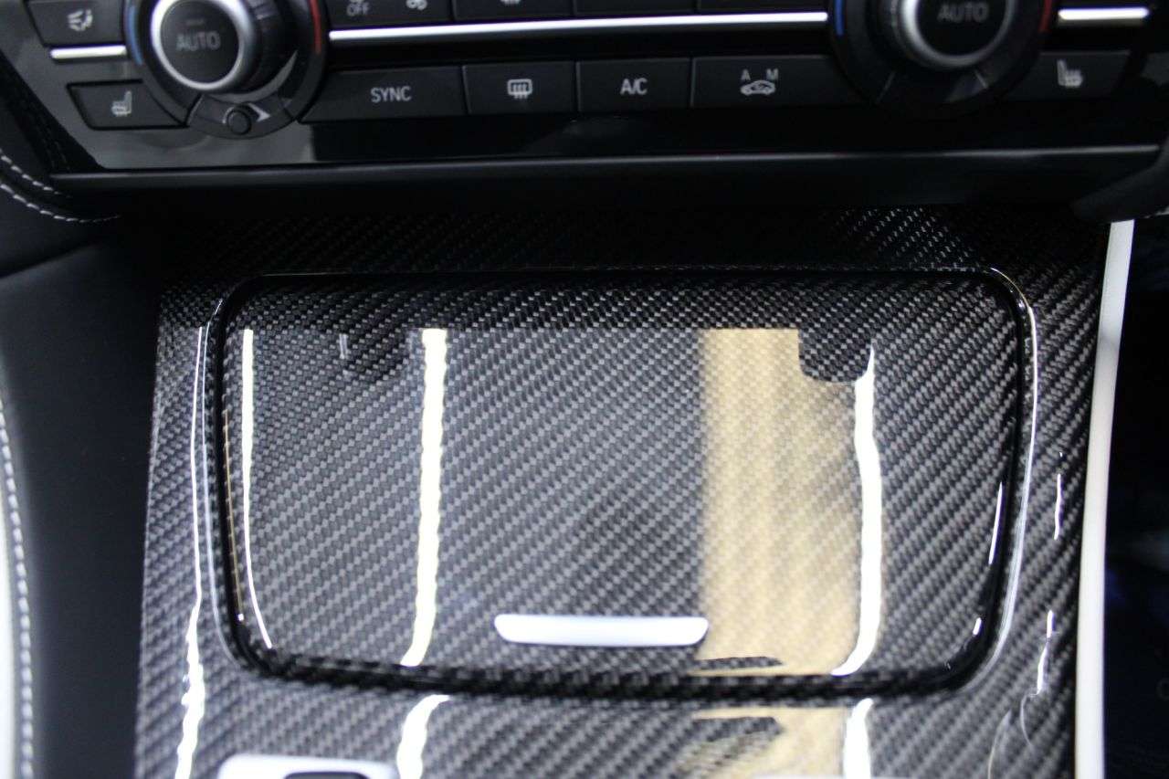 2017 BMW M6 2017 BMW M6