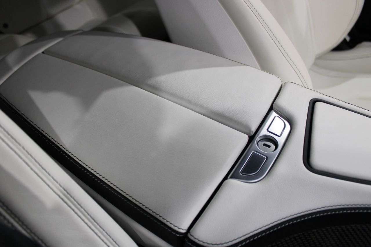 2017 BMW M6 2017 BMW M6