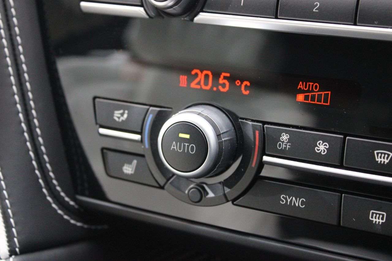 2017 BMW M6 2017 BMW M6