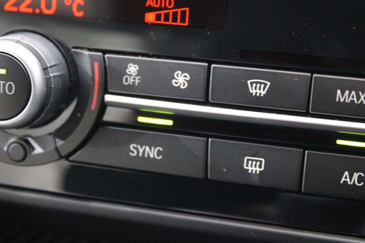 2017 BMW M6 2017 BMW M6