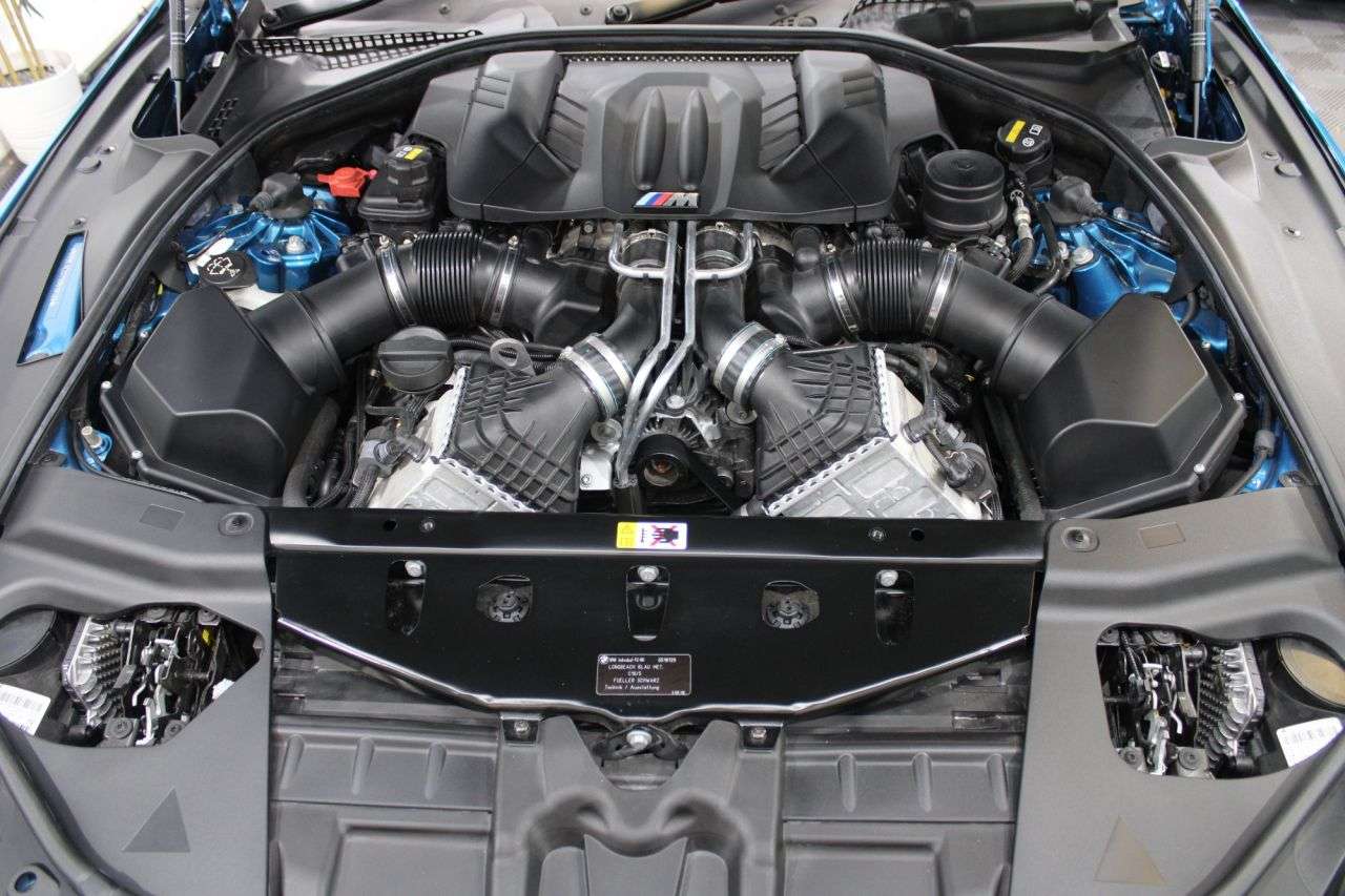 2017 BMW M6 2017 BMW M6