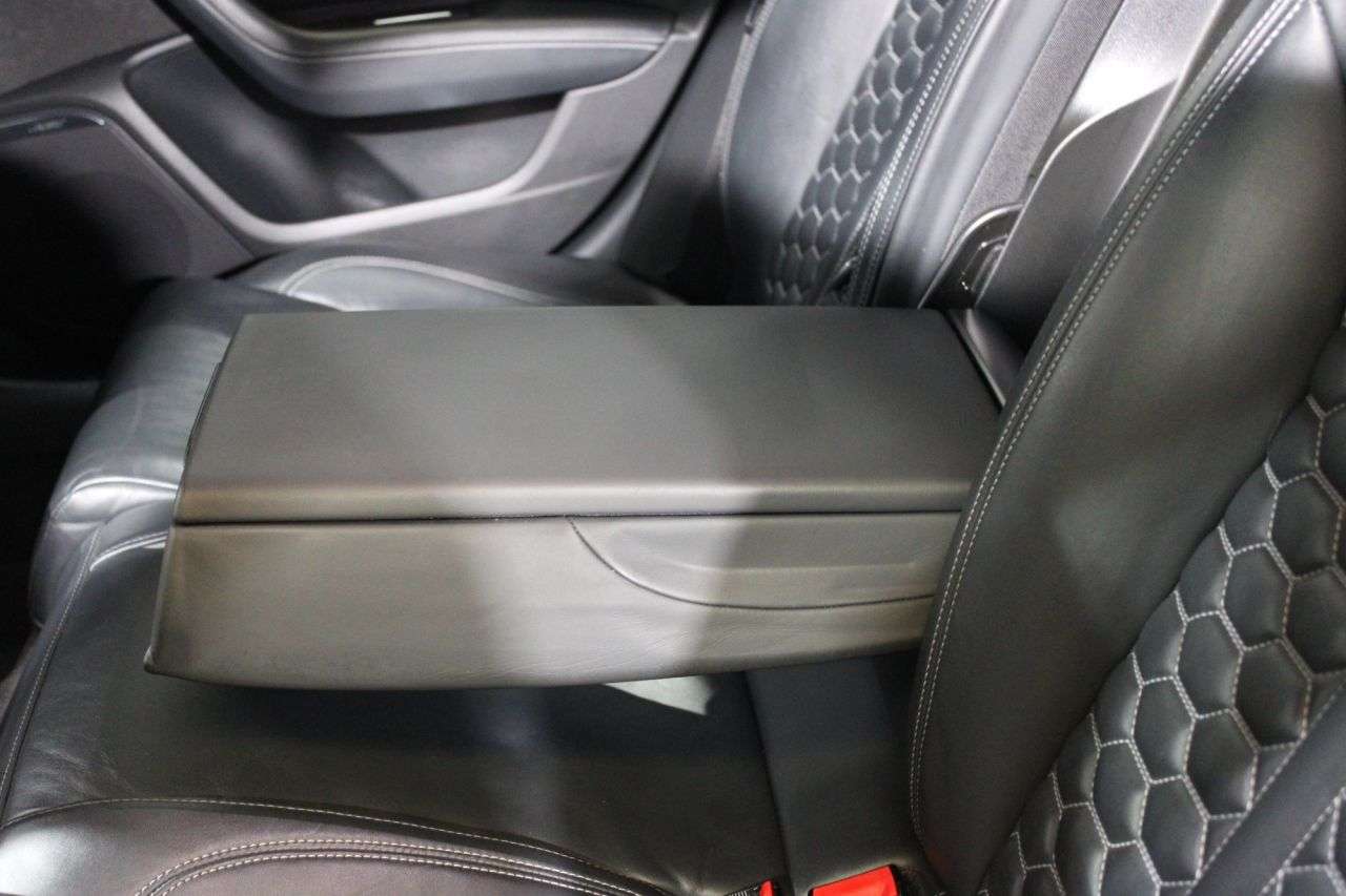 2015 AUDI RS6 AVANT 2015 AUDI RS6 AVANT