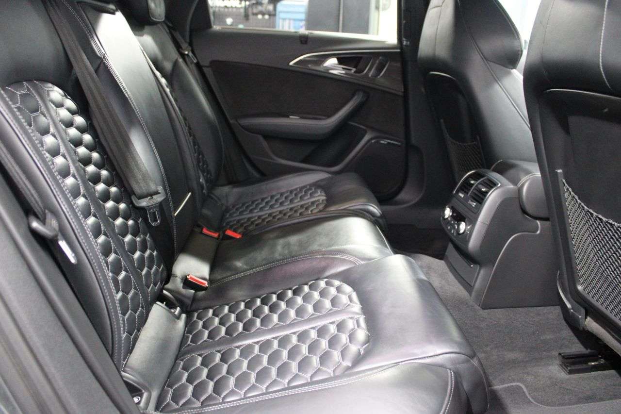 2015 AUDI RS6 AVANT 2015 AUDI RS6 AVANT