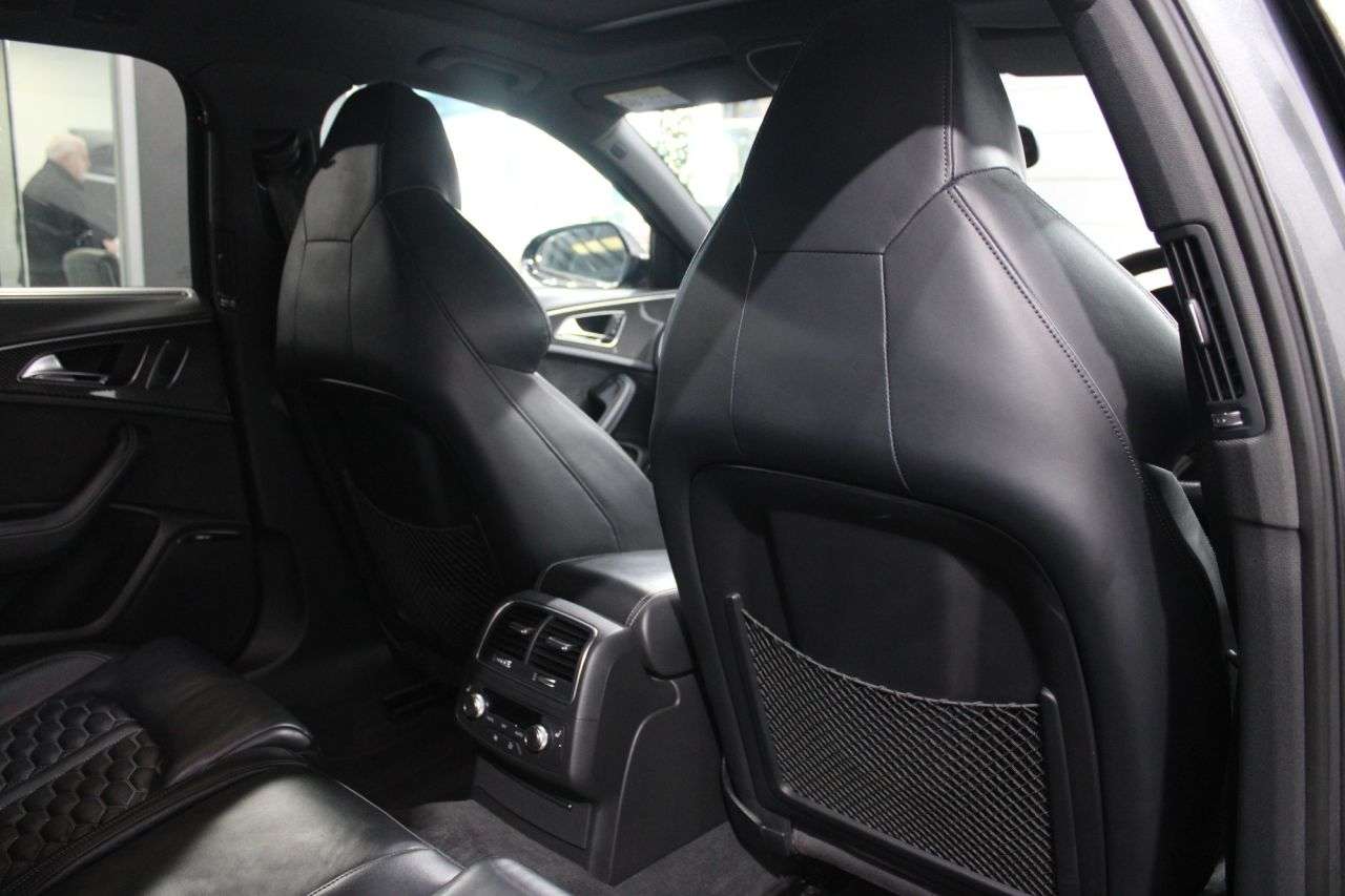 2015 AUDI RS6 AVANT 2015 AUDI RS6 AVANT