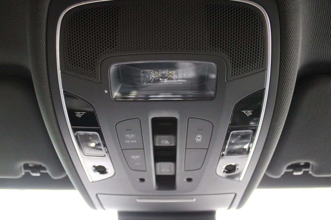 2015 AUDI RS6 AVANT 2015 AUDI RS6 AVANT