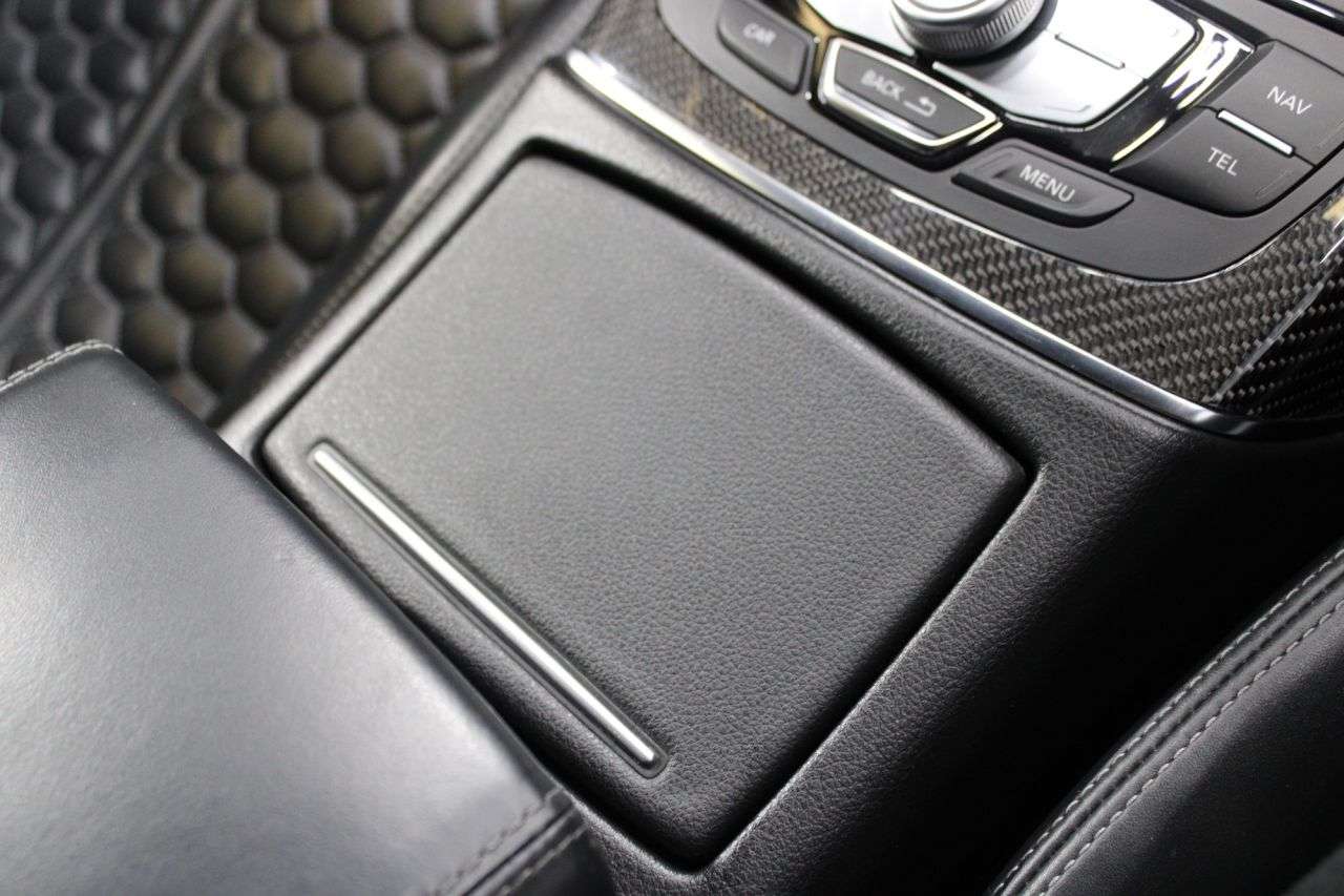 2015 AUDI RS6 AVANT 2015 AUDI RS6 AVANT