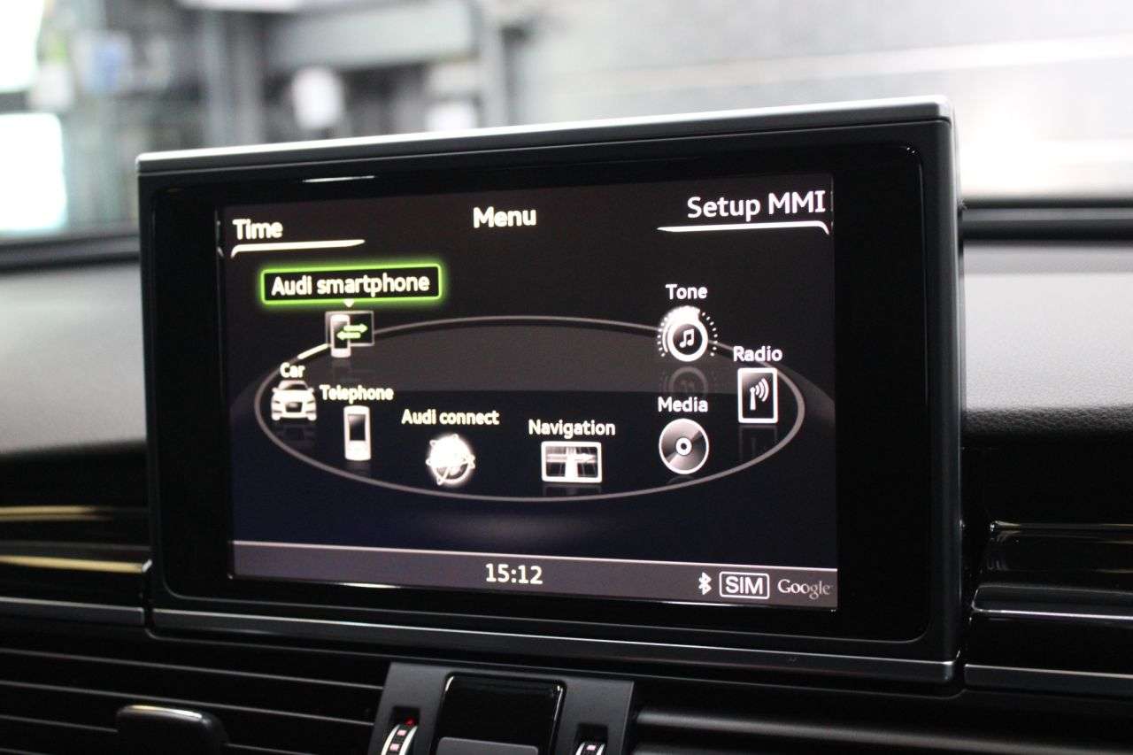 2015 AUDI RS6 AVANT 2015 AUDI RS6 AVANT