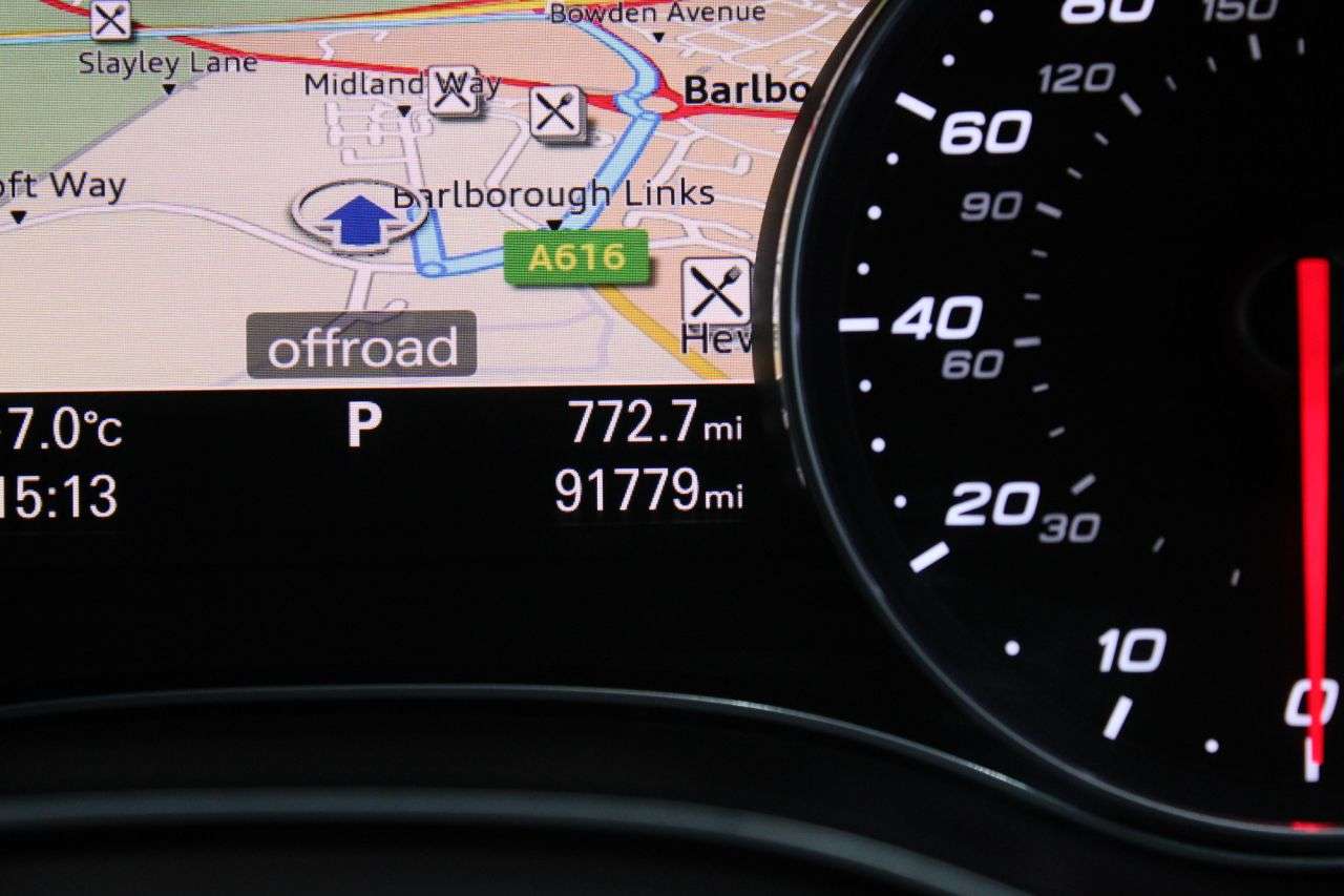 2015 AUDI RS6 AVANT 2015 AUDI RS6 AVANT