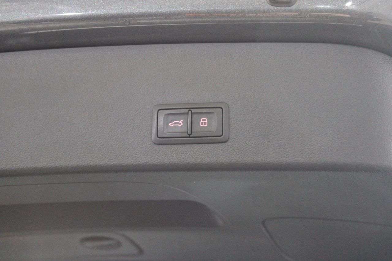 2015 AUDI RS6 AVANT 2015 AUDI RS6 AVANT