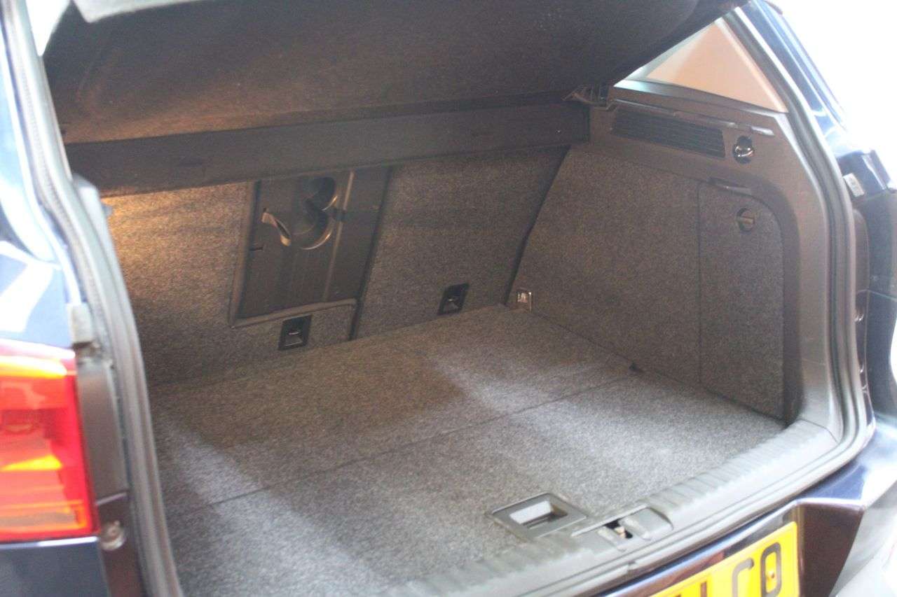 2011 VOLKSWAGEN TIGUAN 2011 VOLKSWAGEN TIGUAN