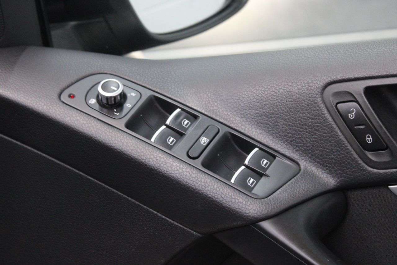 2015 VOLKSWAGEN TIGUAN 2015 VOLKSWAGEN TIGUAN