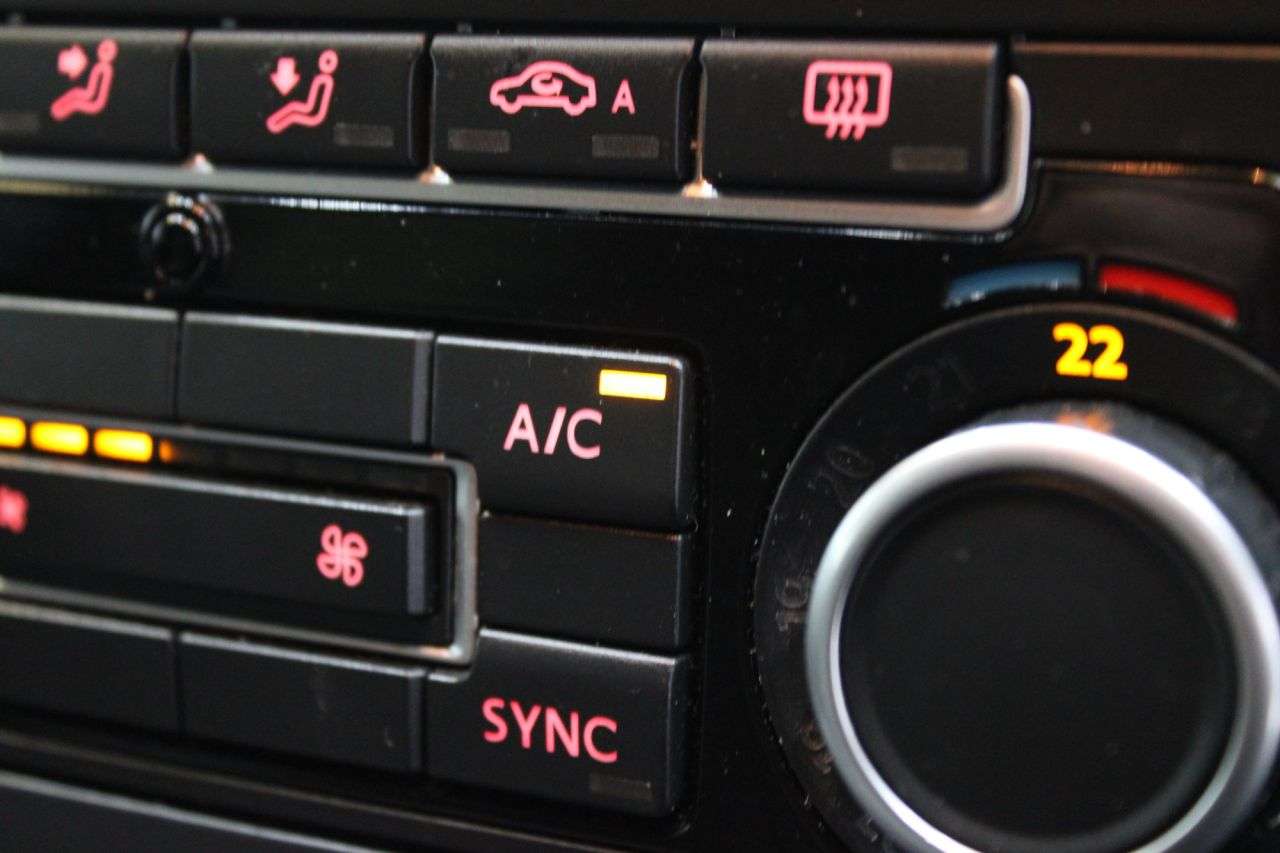 2015 VOLKSWAGEN TIGUAN 2015 VOLKSWAGEN TIGUAN