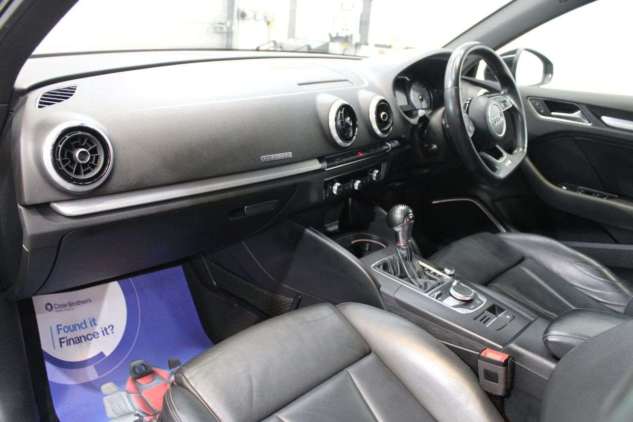 2017 AUDI S3 2017 AUDI S3