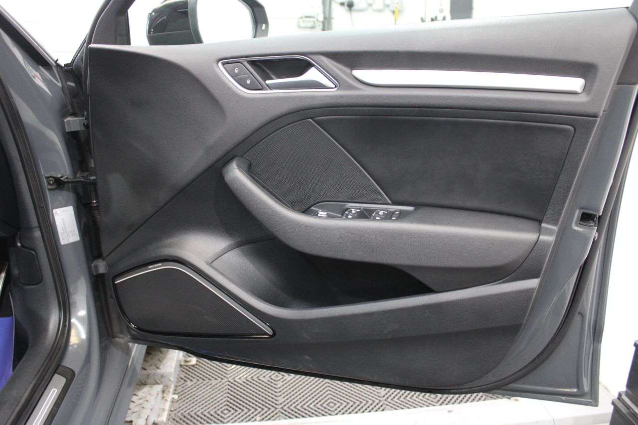 2017 AUDI S3 2017 AUDI S3