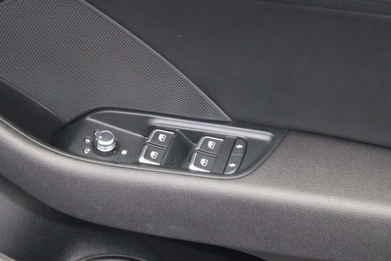 2017 AUDI S3 2017 AUDI S3