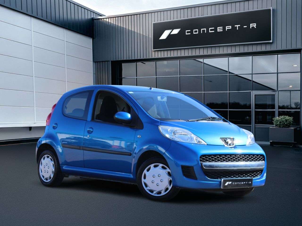 A 2012 PEUGEOT 107 1.0 12V Urban Hatchback 5dr Petrol Manual Euro 5 (68 ps) ++ FREE AND NATION A 2012 PEUGEOT 107 1.0 12V Urban Hatchback 5dr Petrol Manual Euro 5 (68 ps) ++ FREE AND NATION