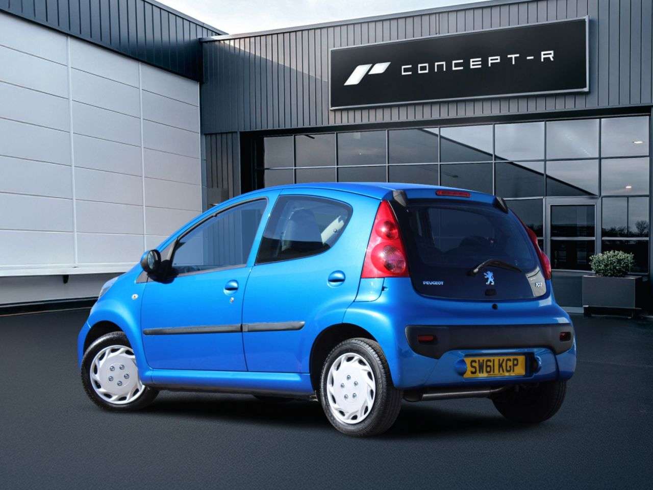 A 2012 PEUGEOT 107 1.0 12V Urban Hatchback 5dr Petrol Manual Euro 5 (68 ps) ++ FREE AND NATION A 2012 PEUGEOT 107 1.0 12V Urban Hatchback 5dr Petrol Manual Euro 5 (68 ps) ++ FREE AND NATION