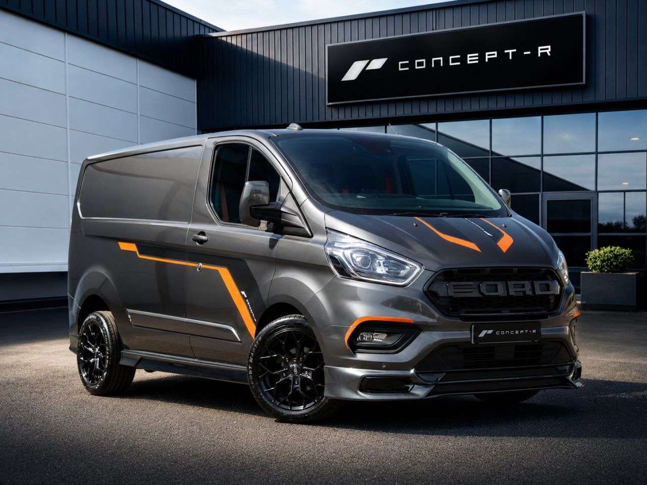 A 2023 FORD TRANSIT CUSTOM 2.0 280 EcoBlue Limited Panel Van 5dr Diesel Manual L1 H1 Euro 6 (s/s) (130 A 2023 FORD TRANSIT CUSTOM 2.0 280 EcoBlue Limited Panel Van 5dr Diesel Manual L1 H1 Euro 6 (s/s) (130