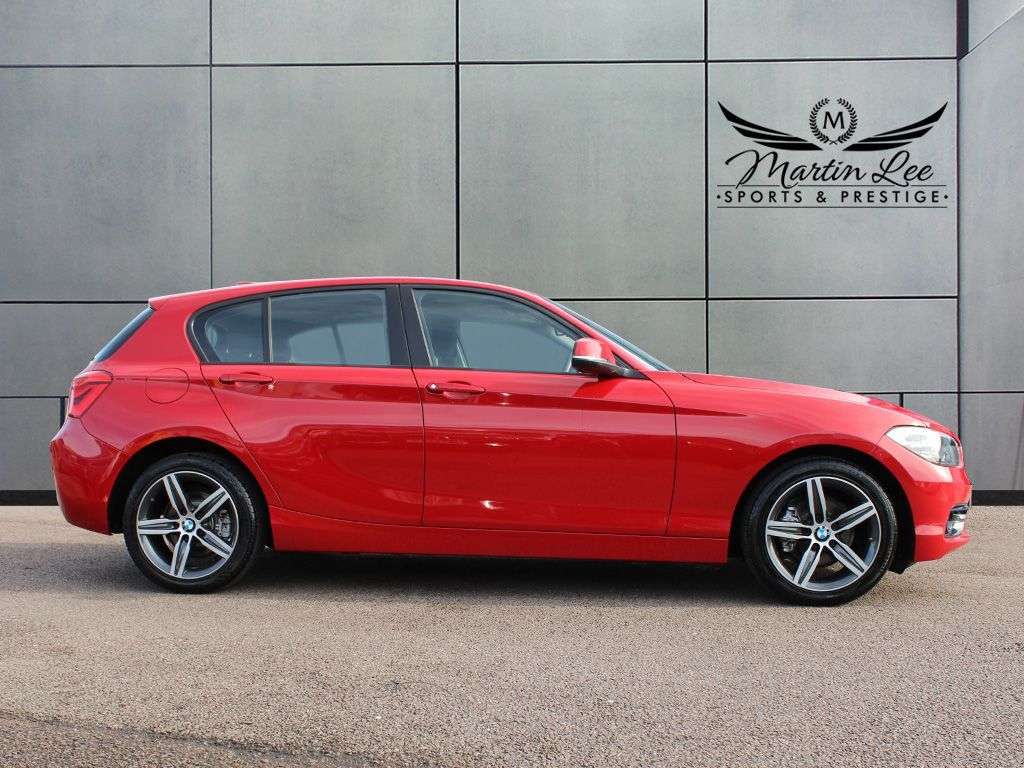 A 2016 BMW 1 SERIES 1.5 118i Sport Hatchback 5dr Petrol Manual Euro 6 (s/s) (136 ps) ***SERVICE A 2016 BMW 1 SERIES 1.5 118i Sport Hatchback 5dr Petrol Manual Euro 6 (s/s) (136 ps) ***SERVICE