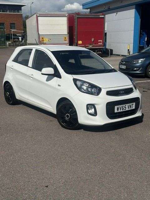 A 2015 KIA PICANTO 1.0 1 Air Hatchback 5dr Petrol Manual Euro 6 (65 bhp) ***ONLY £20 ROAD TAX* A 2015 KIA PICANTO 1.0 1 Air Hatchback 5dr Petrol Manual Euro 6 (65 bhp) ***ONLY £20 ROAD TAX*