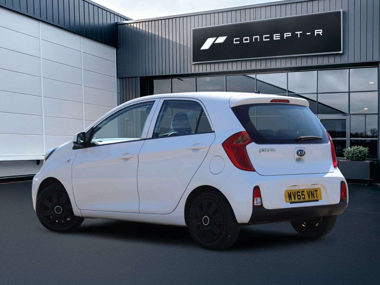 A 2015 KIA PICANTO 1.0 1 Air Hatchback 5dr Petrol Manual Euro 6 (65 bhp) ***ONLY £20 ROAD TAX* A 2015 KIA PICANTO 1.0 1 Air Hatchback 5dr Petrol Manual Euro 6 (65 bhp) ***ONLY £20 ROAD TAX*