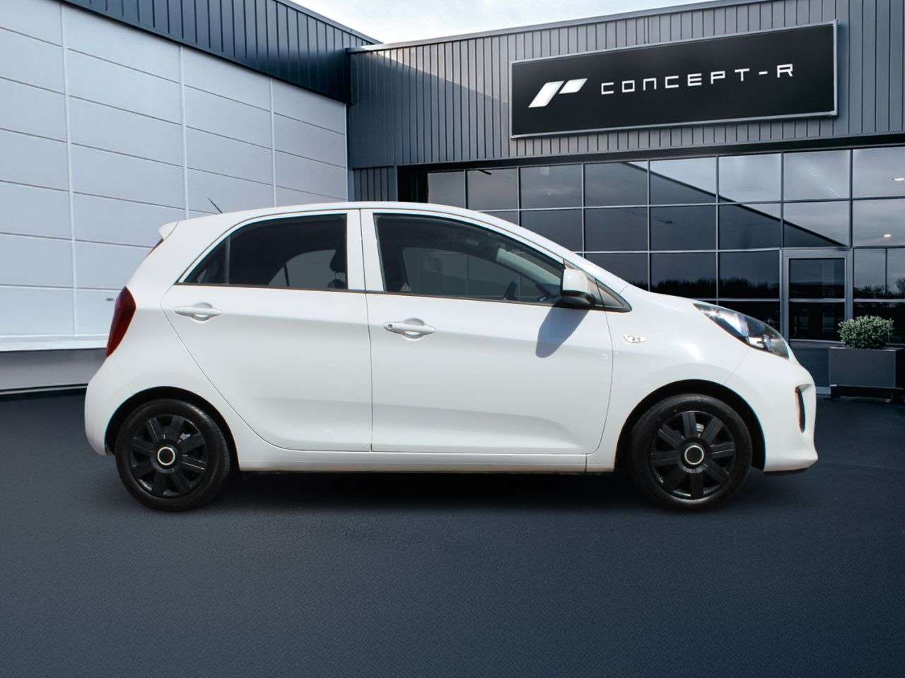 A 2015 KIA PICANTO 1.0 1 Air Hatchback 5dr Petrol Manual Euro 6 (65 bhp) ***ONLY £20 ROAD TAX* A 2015 KIA PICANTO 1.0 1 Air Hatchback 5dr Petrol Manual Euro 6 (65 bhp) ***ONLY £20 ROAD TAX*