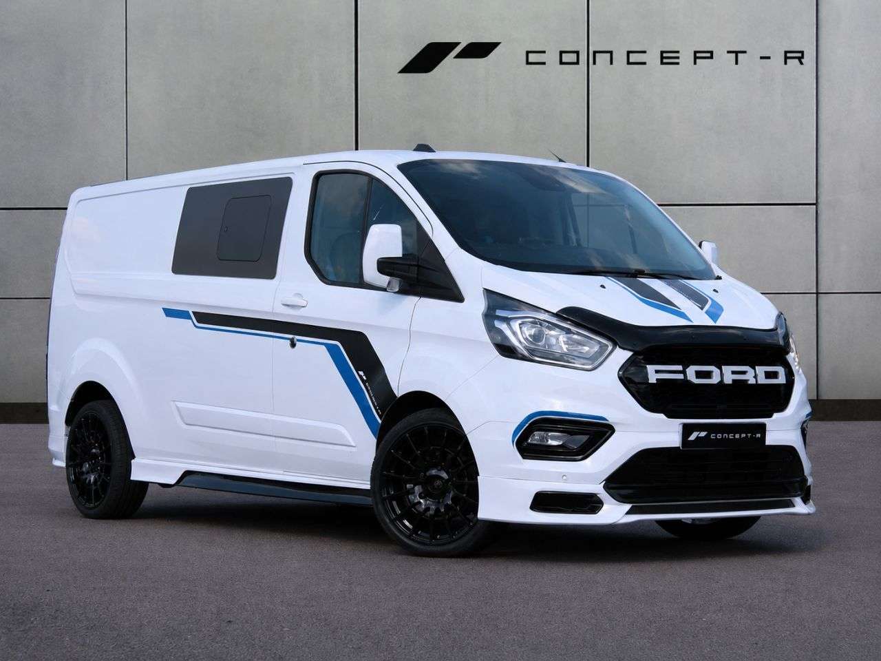 A 2021 FORD TRANSIT CUSTOM 2.0 320 EcoBlue Limited Crew Van Double Cab 5dr Diesel Manual L1 H1 Euro 6 A 2021 FORD TRANSIT CUSTOM 2.0 320 EcoBlue Limited Crew Van Double Cab 5dr Diesel Manual L1 H1 Euro 6