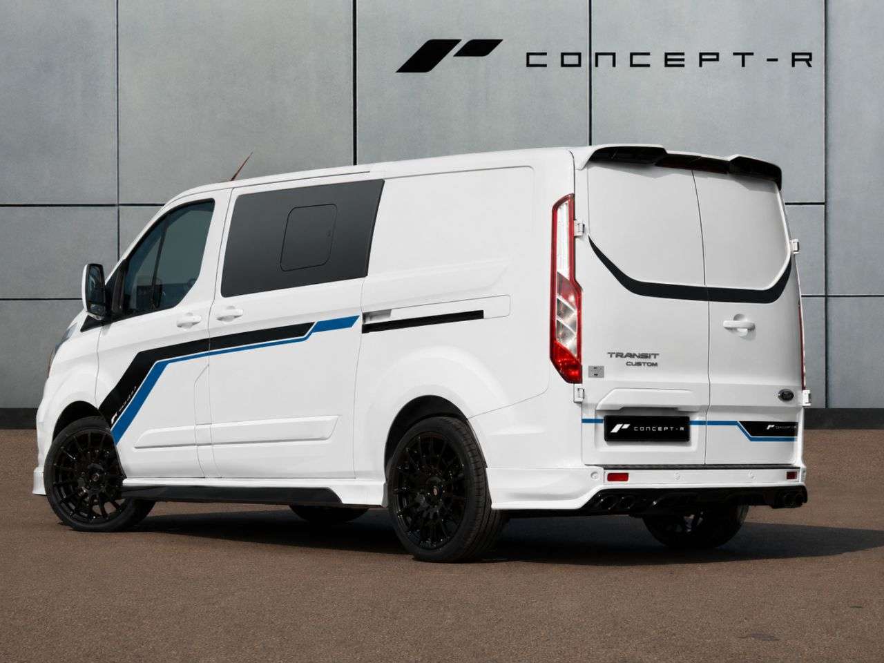 A 2021 FORD TRANSIT CUSTOM 2.0 320 EcoBlue Limited Crew Van Double Cab 5dr Diesel Manual L1 H1 Euro 6 A 2021 FORD TRANSIT CUSTOM 2.0 320 EcoBlue Limited Crew Van Double Cab 5dr Diesel Manual L1 H1 Euro 6
