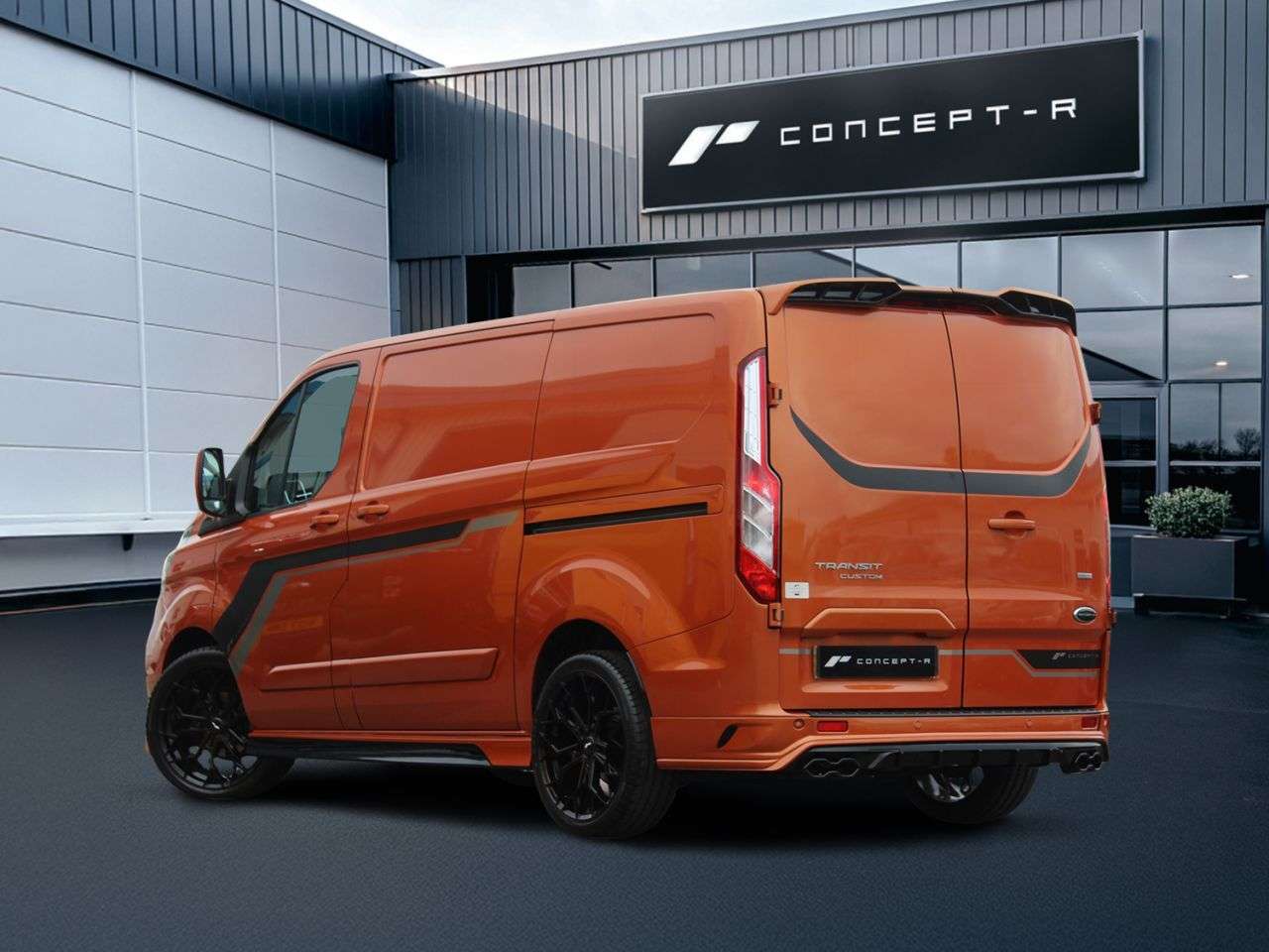 A 2018 FORD TRANSIT CUSTOM 2.0 300 EcoBlue Limited Panel Van 5dr Diesel Manual L1 H1 Euro 6 (130 ps) * A 2018 FORD TRANSIT CUSTOM 2.0 300 EcoBlue Limited Panel Van 5dr Diesel Manual L1 H1 Euro 6 (130 ps) *