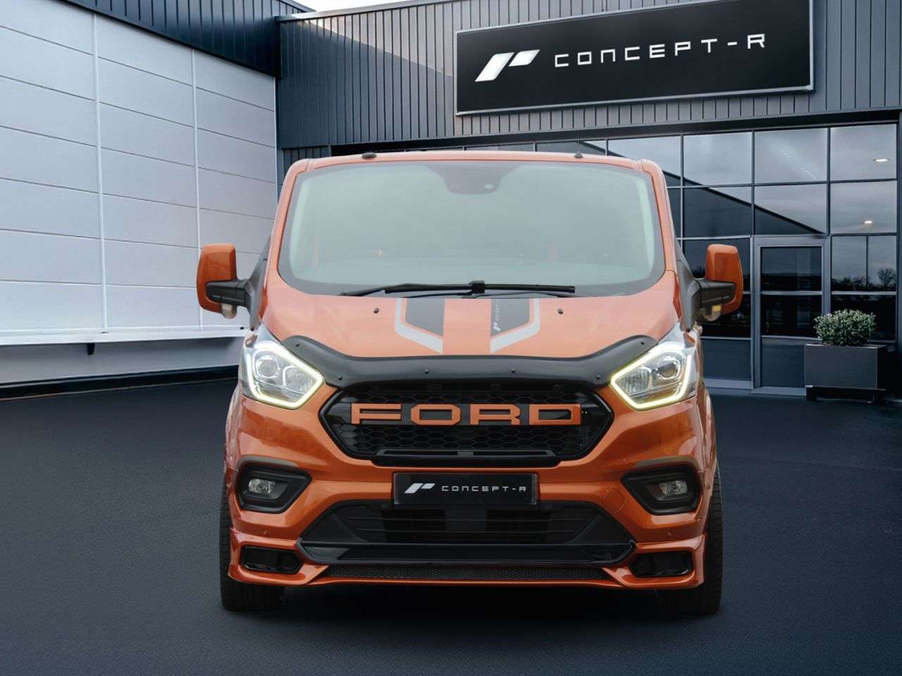 A 2018 FORD TRANSIT CUSTOM 2.0 300 EcoBlue Limited Panel Van 5dr Diesel Manual L1 H1 Euro 6 (130 ps) * A 2018 FORD TRANSIT CUSTOM 2.0 300 EcoBlue Limited Panel Van 5dr Diesel Manual L1 H1 Euro 6 (130 ps) *