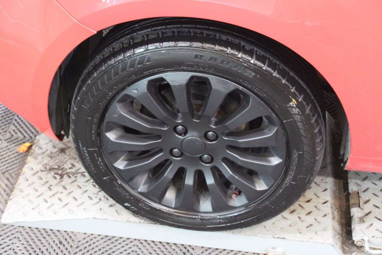 2011 FORD KA 2011 FORD KA