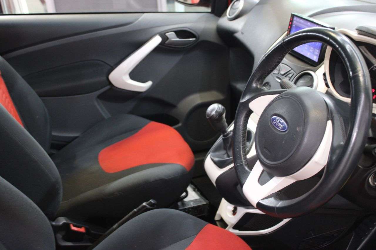 2011 FORD KA 2011 FORD KA