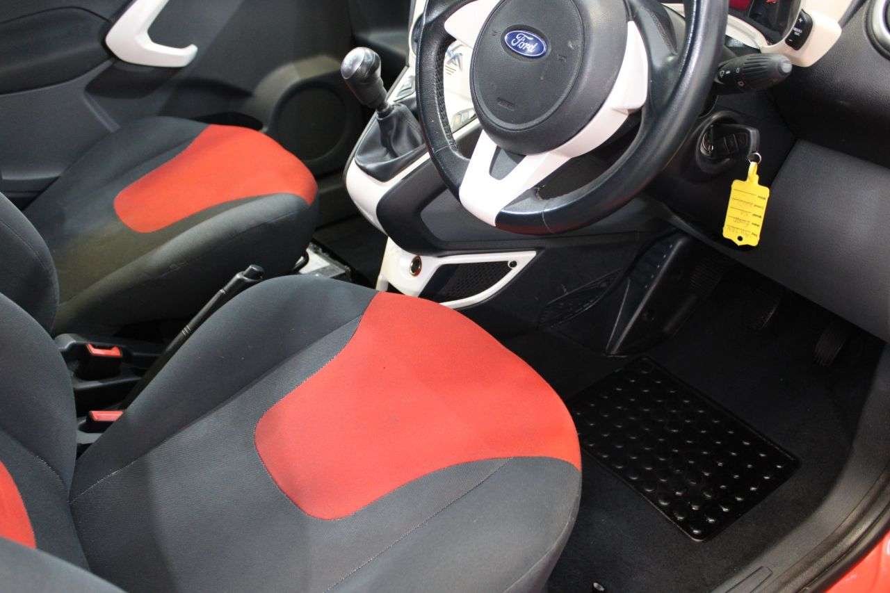 2011 FORD KA 2011 FORD KA