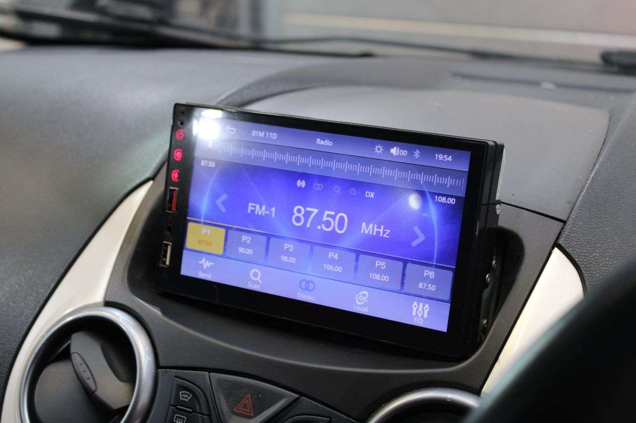2011 FORD KA 2011 FORD KA