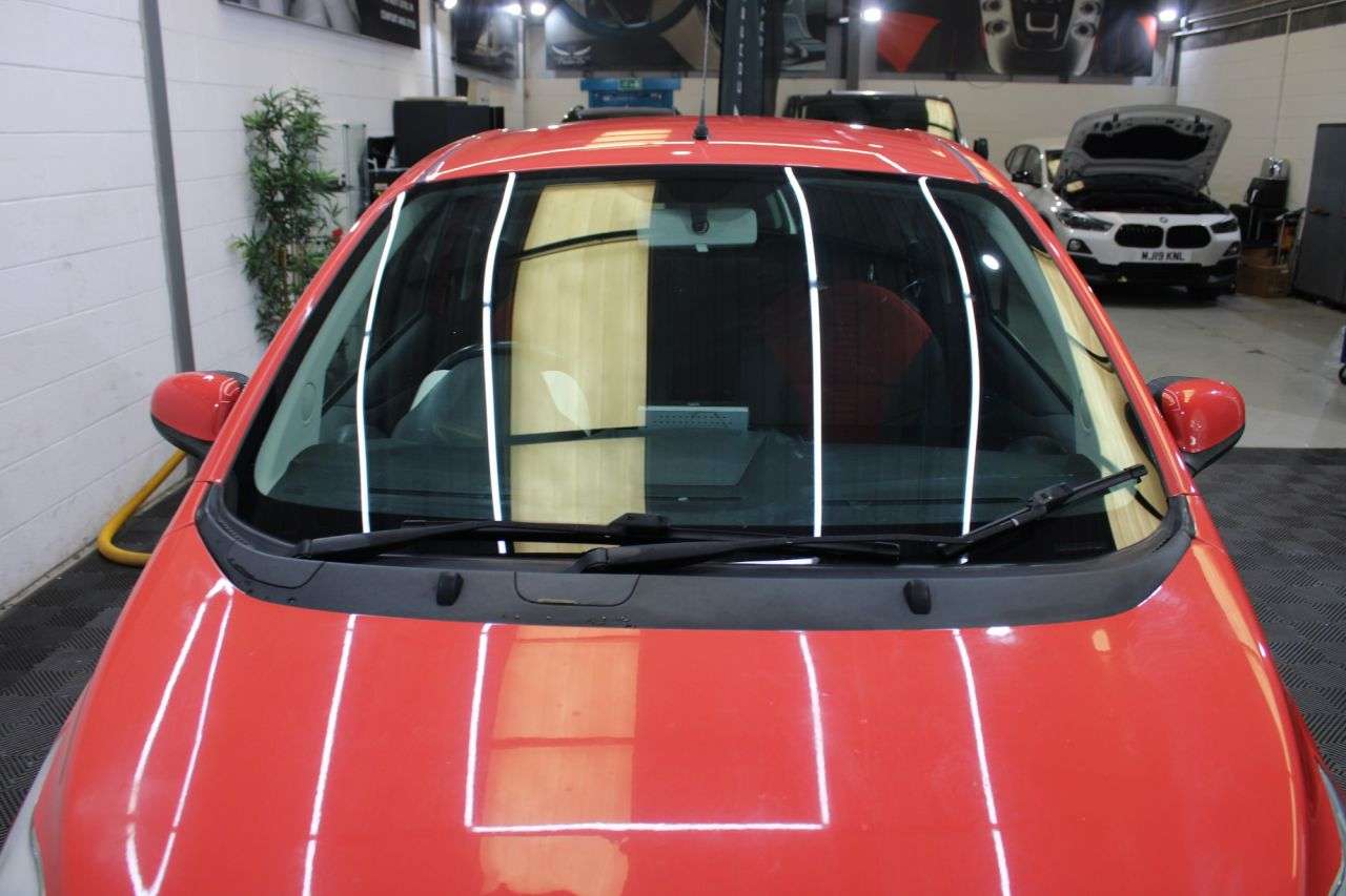 2011 FORD KA 2011 FORD KA