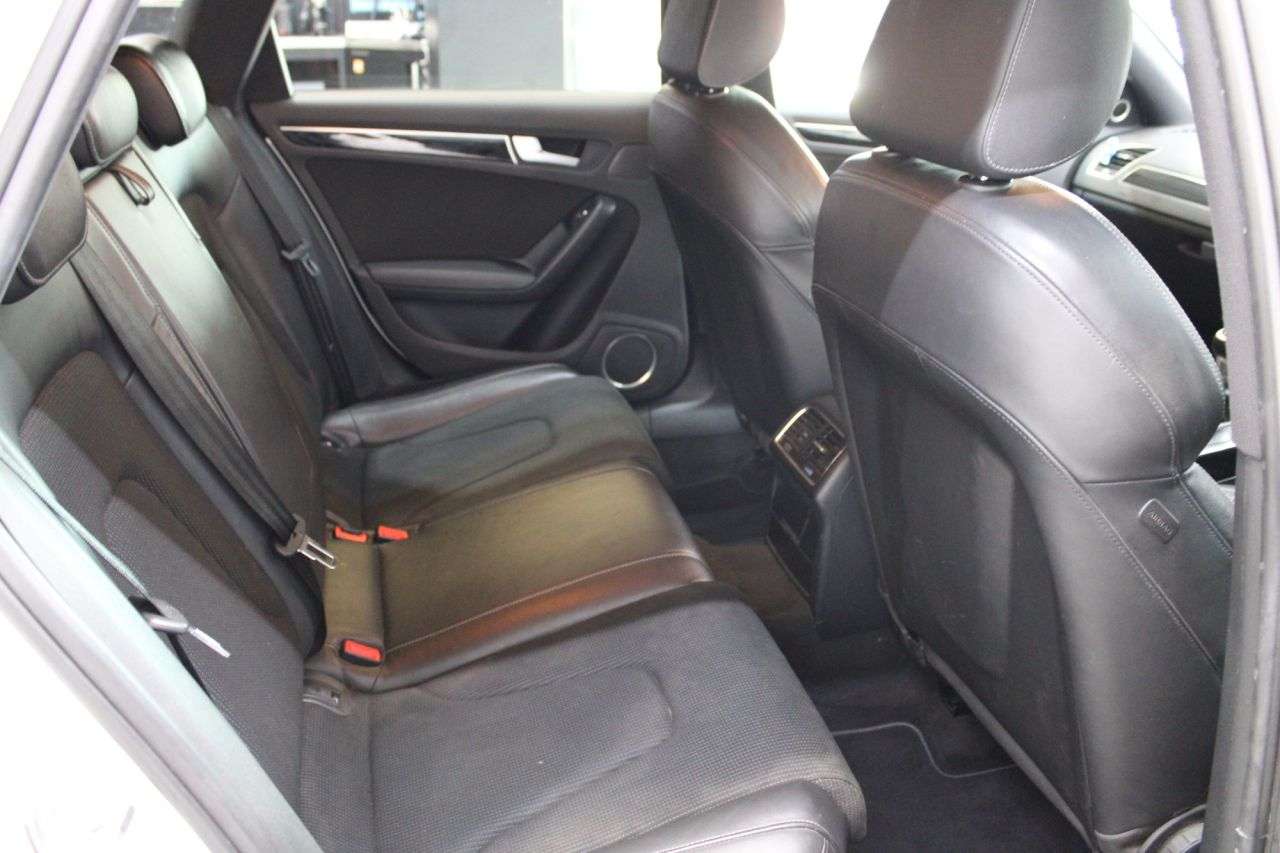 2013 AUDI A4 AVANT 2013 AUDI A4 AVANT