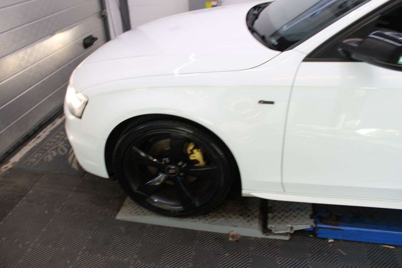 2013 AUDI A4 AVANT 2013 AUDI A4 AVANT