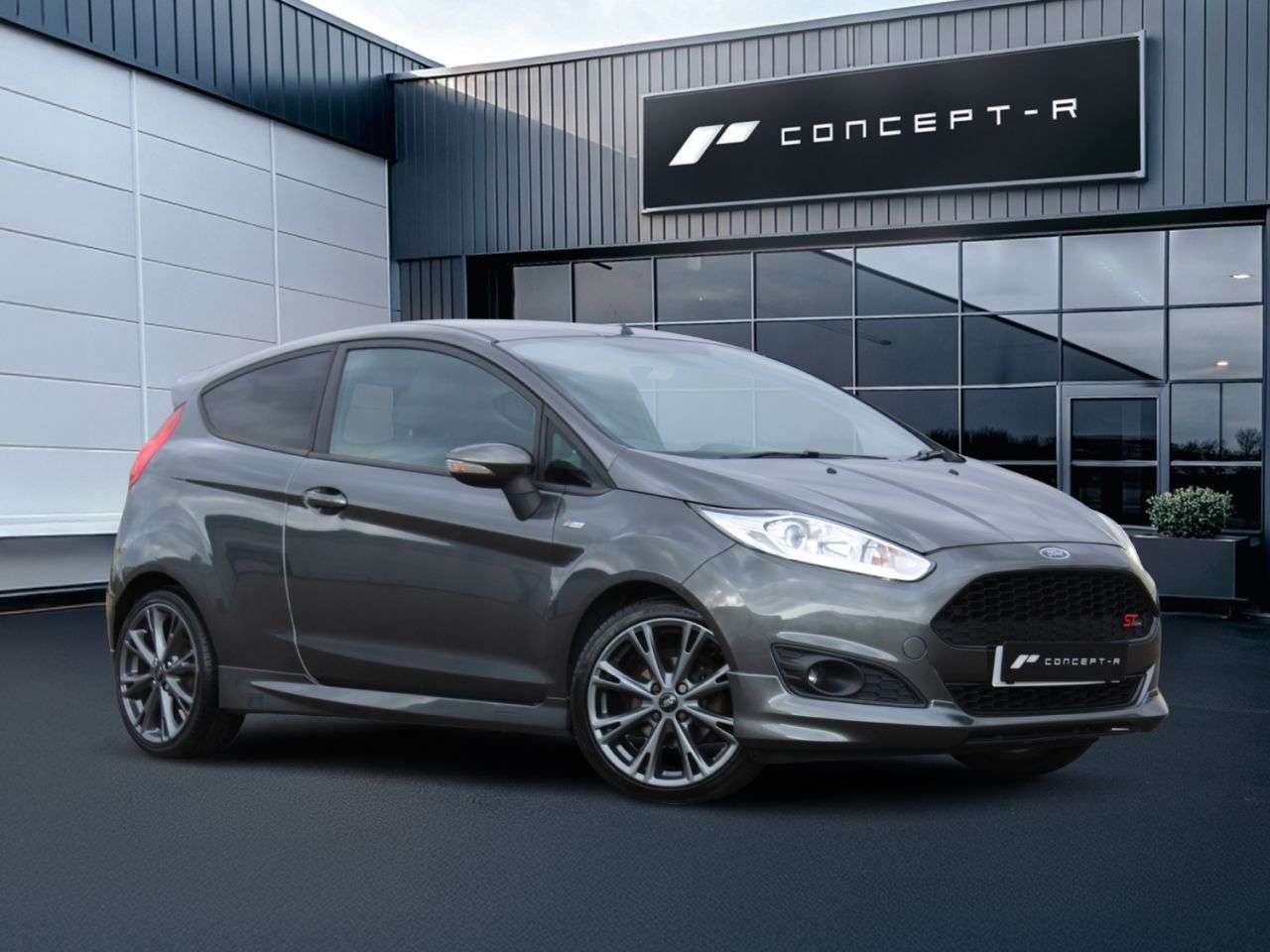 A 2017 FORD FIESTA 1.0T EcoBoost ST-Line Hatchback 3dr Petrol Manual Euro 6 (s/s) (100 ps) *** A 2017 FORD FIESTA 1.0T EcoBoost ST-Line Hatchback 3dr Petrol Manual Euro 6 (s/s) (100 ps) ***