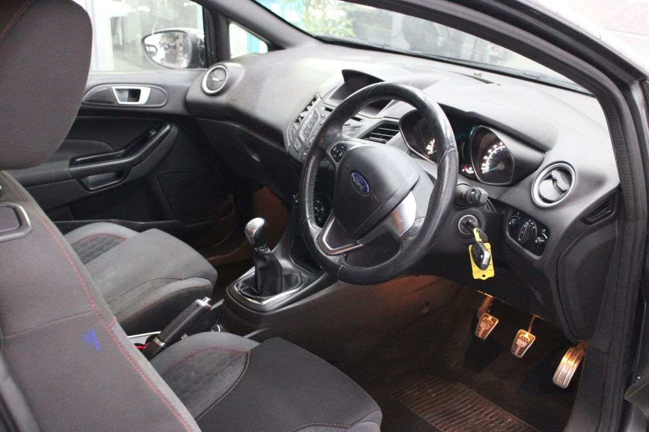2017 FORD FIESTA 2017 FORD FIESTA
