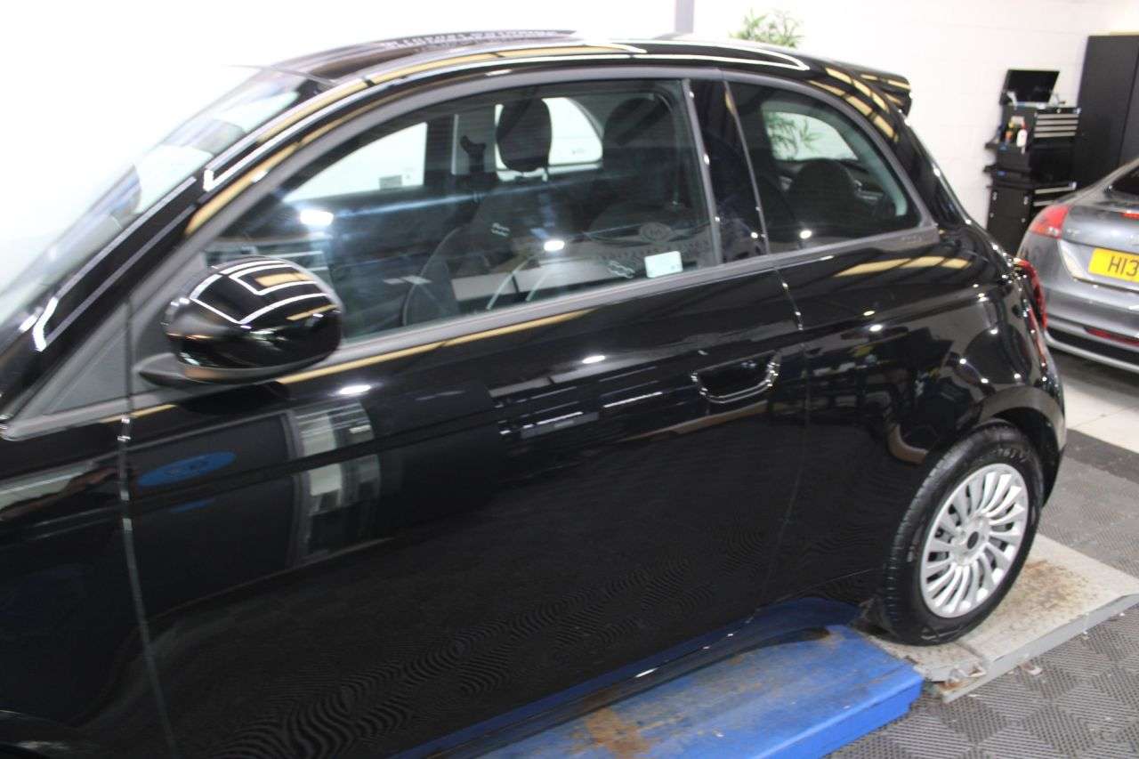 2023 FIAT 500E 2023 FIAT 500E